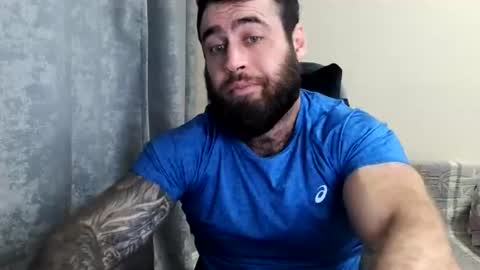 Snapshot of aaron_royal chatting on 14, 7, 2026 Davin tayl online show from 14, 7, 2026
