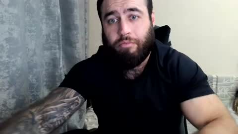 Snapshot of aaron_royal chatting on 17, 7, 2026 Davin tayl online show from 17, 7, 2026