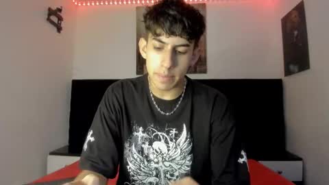 Aron online show from 24, 11, 2025