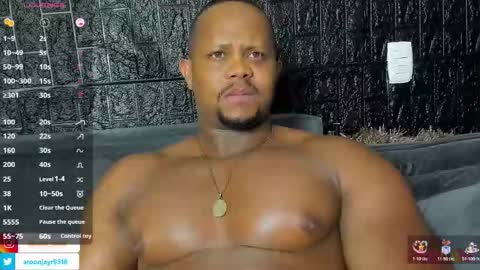 Aaron online show from 15, 11, 2025