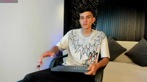 Aaron online show from 1, 4, 2026