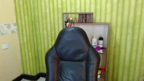 im NiallDun online show from 1, 3, 2025