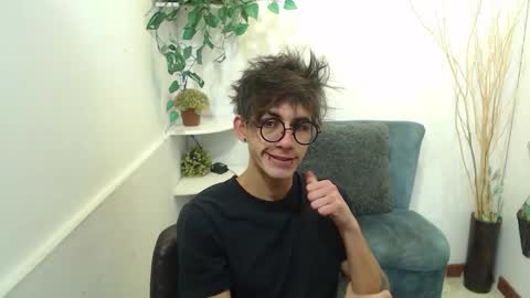 Snapshot of aaronbeer_ chatting on 18, 2, 2026 Aaron online show from 18, 2, 2026