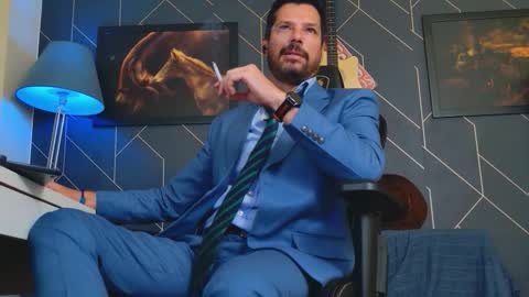 Aaron online show from 26, 9, 2025