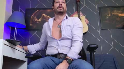 Aaron online show from 17, 11, 2025