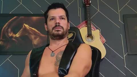 Snapshot of aaronbomer chatting on 8, 3, 2026 Aaron online show from 8, 3, 2026