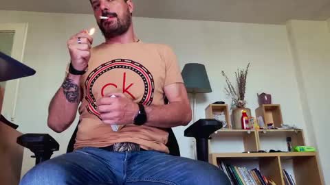 Aaron online show from 27, 5, 2026