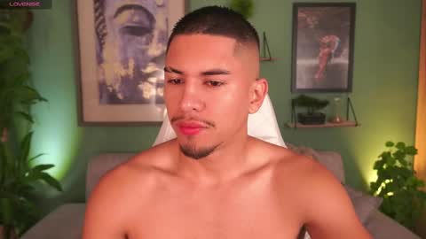 AARON  online show from 19, 2, 2025