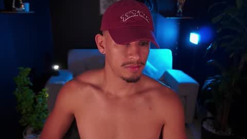 AARON  online show from 15, 11, 2025