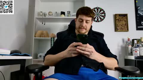 Snapshot of aaronlegend chatting on 19, 5, 2026 Aaron online show from 19, 5, 2026
