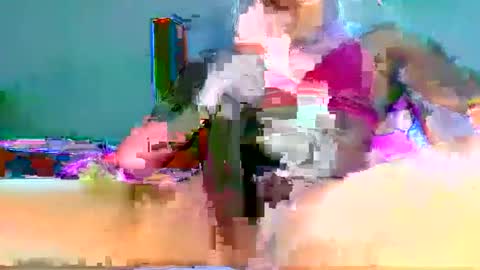 Aaron online show from 5, 10, 2025