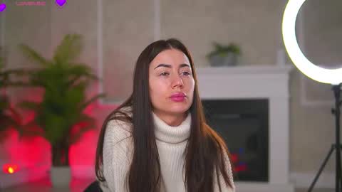 Snapshot of abbela_white chatting on 19, 11, 2025 Alexa online show from 19, 11, 2025