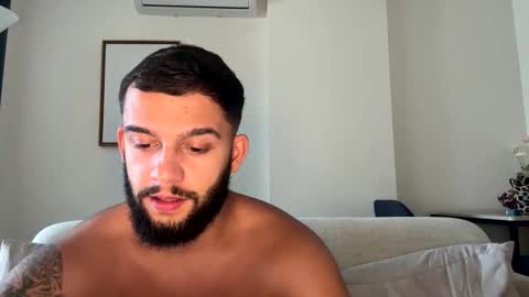 Abbie xo online show from 27, 3, 2026