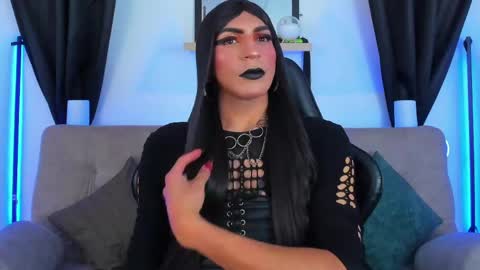 Abbigail Fuster  online show from 21, 5, 2026