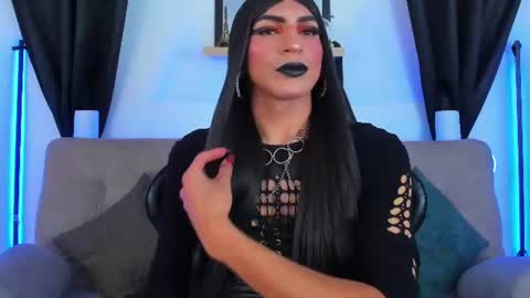 Abbigail Fuster  online show from 22, 6, 2026
