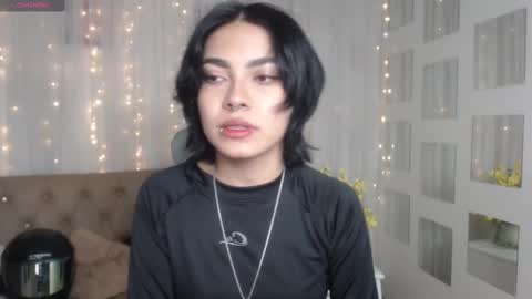 Snapshot of abbiross chatting on 7, 3, 2025 Abbi online show from 7, 3, 2025