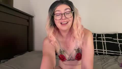 Abbi Willow online show from 7, 8, 2026