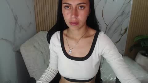 Snapshot of abby1_b_ chatting on 15, 1, 2026 Abby online show from 15, 1, 2026