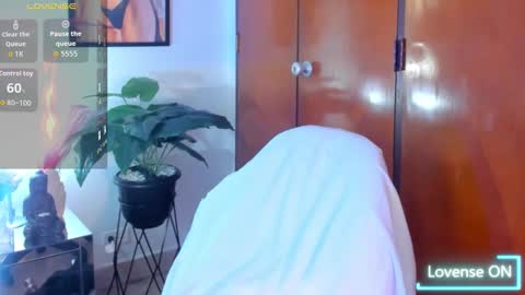 abby_blue01 online show from 16, 9, 2025