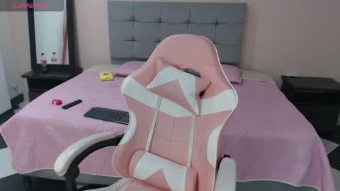 Snapshot of abby_hiiltoon chatting on 14, 1, 2026 Abby online show from 14, 1, 2026