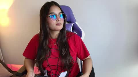 Snapshot of abby_raschell chatting on 1, 3, 2026 abby_raschell online show from 1, 3, 2026