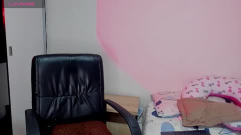 Abby Saenz online show from 27, 12, 2024