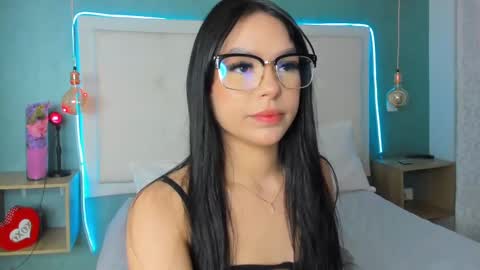 Abby Dixon  online show from 22, 2, 2025