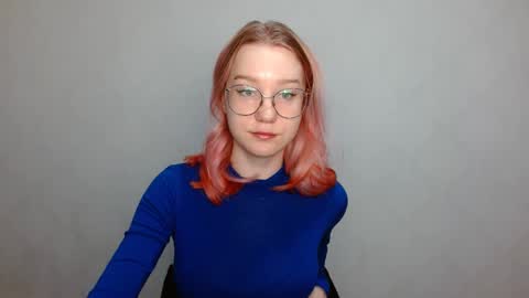 Snapshot of abbymoore__ chatting on 7, 12, 2024 Abby Lovense is active online show from 7, 12, 2024