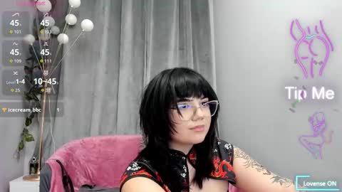 Snapshot of abbypearll chatting on 30, 10, 2025 Abby Pearl online show from 30, 10, 2025