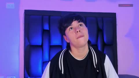 Abby Smith online show from 11, 3, 2025