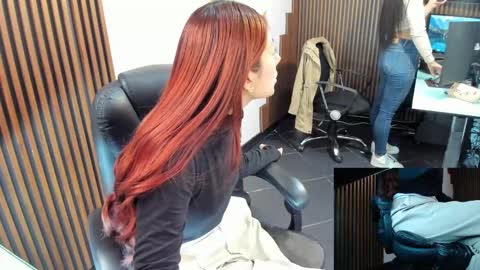 Abby Stones online show from 20, 11, 2025