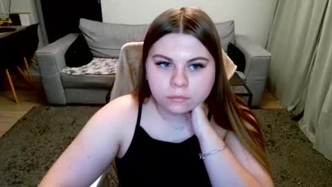 Snapshot of abbyvibe chatting on 8, 11, 2025 abbyvibe online show from 8, 11, 2025