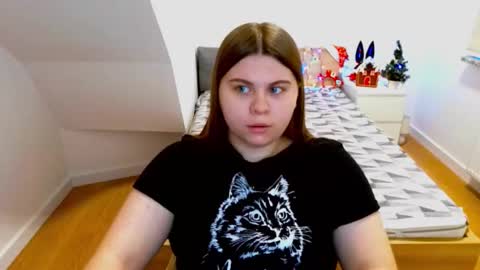 Snapshot of abbyvibe chatting on 14, 12, 2025 abbyvibe online show from 14, 12, 2025