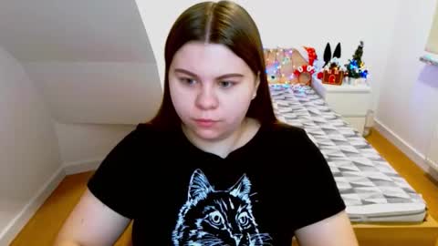 Snapshot of abbyvibe chatting on 15, 12, 2025 abbyvibe online show from 15, 12, 2025