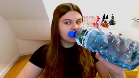 Snapshot of abbyvibe chatting on 20, 12, 2025 abbyvibe online show from 20, 12, 2025