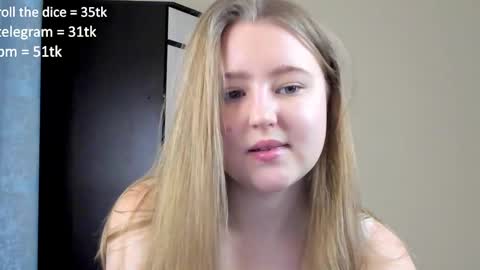 Snapshot of abbywyte chatting on 9, 12, 2024 Abby Stream at Sat Sun Mon Fri online show from 9, 12, 2024