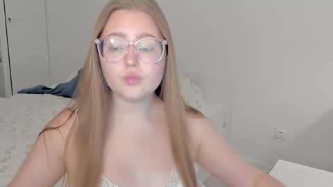 Abby    Stream at Sat  Sun  Mon  Fri online show from 30, 11, 2025