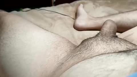 Snapshot of abcabcabc8 chatting on 17, 12, 2025 Hookiehax online show from 17, 12, 2025