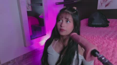 abella_as_ online show from 28, 5, 2026