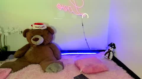  Abella and Kendra  online show from 27, 12, 2024