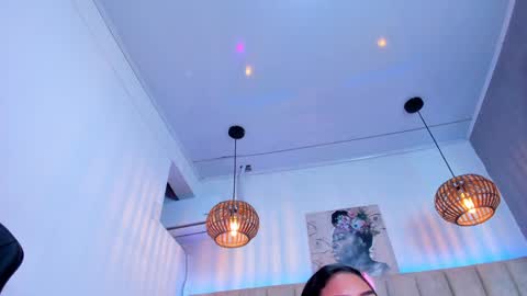 abelladgr online show from 15, 1, 2025