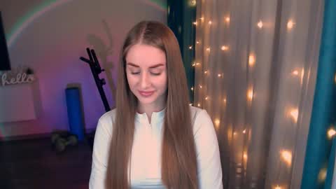 Anna online show from 28, 2, 2025