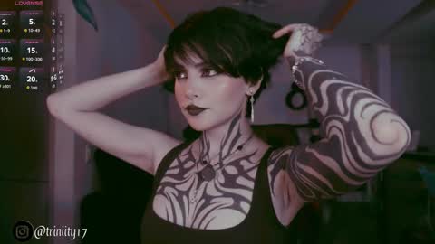 April  online show from 19, 12, 2025