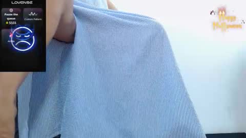 Abril Beltran online show from 15, 10, 2025