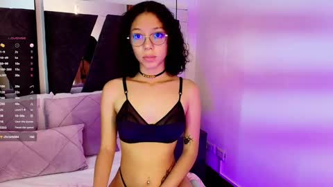  Abril  online show from 10, 3, 2025