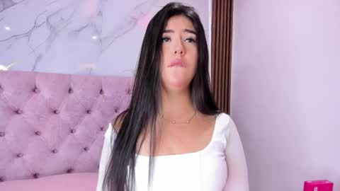 Snapshot of abrilquintana chatting on 16, 5, 2026 Abril online show from 16, 5, 2026