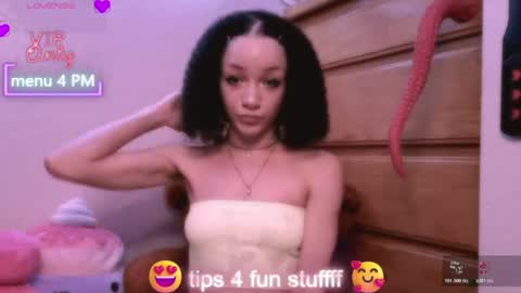 Snapshot of abruisedpeach chatting on 15, 7, 2026 Peach online show from 15, 7, 2026