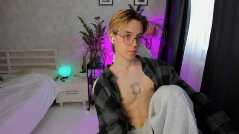 Snapshot of abslut chatting on 1, 5, 2026 Nick online show from 1, 5, 2026
