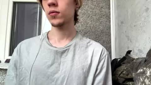 Snapshot of abslut chatting on 29, 6, 2026 Nick online show from 29, 6, 2026
