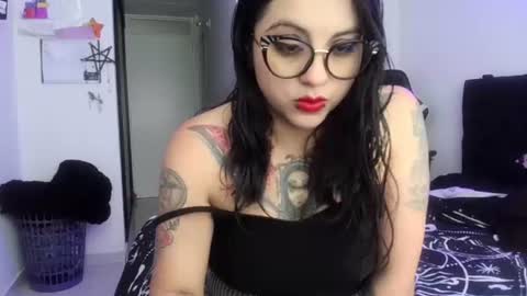 Snapshot of acid_alice666 chatting on 18, 6, 2026 Alice online show from 18, 6, 2026